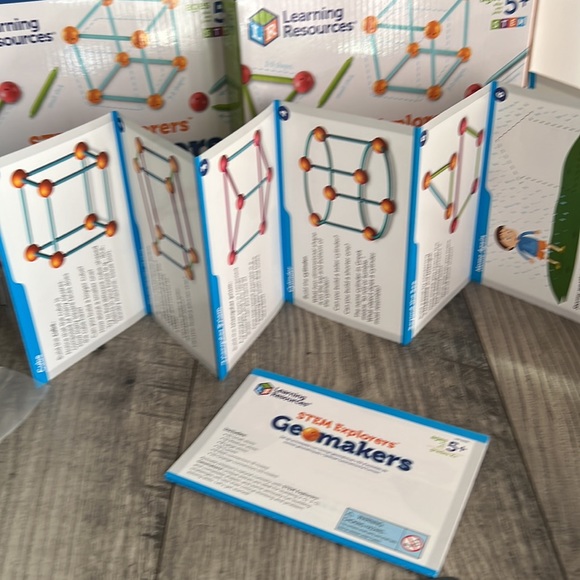 STEM Explorers Geomakers Build Learning Resources 2 Sets 116 pieces - Picture 5 of 5